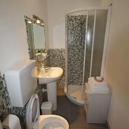 Bed and breakfast Accademia 2*